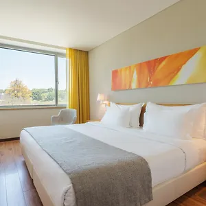 Hf Fenix Garden Hotell
